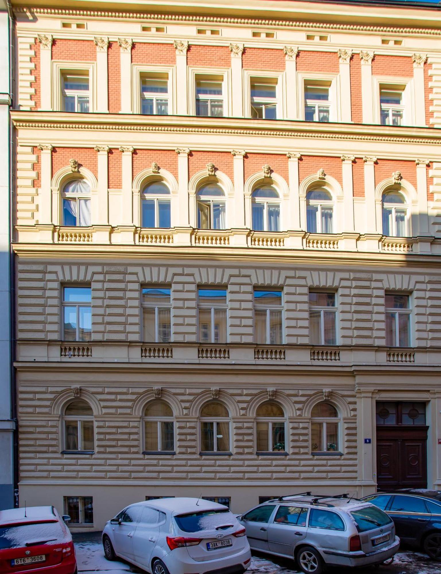Apartament Biblion *